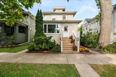 537 S Harvey Ave, Oak Park, IL 60304