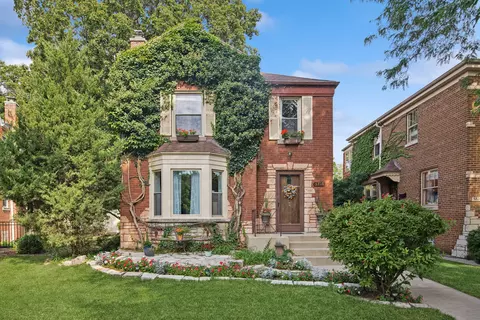 5810 N Kirby Ave, Chicago, IL 60646