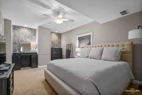 Bedroom - 539 Eagle Brook Ln, Naperville, IL 60565 photo 7 of 7