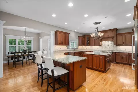 Kitchen - 539 Eagle Brook Ln, Naperville, IL 60565 photo 1 of 4