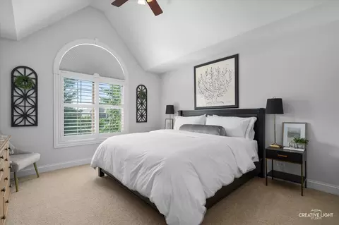 Bedroom - 539 Eagle Brook Ln, Naperville, IL 60565 photo 3 of 7