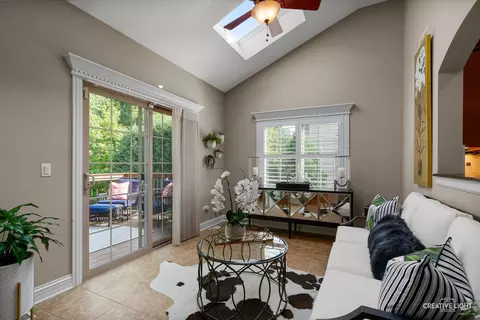 Other - 539 Eagle Brook Ln, Naperville, IL 60565 photo 3 of 7