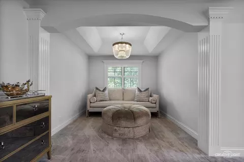 Entry Way - 539 Eagle Brook Ln, Naperville, IL 60565 photo 3 of 4