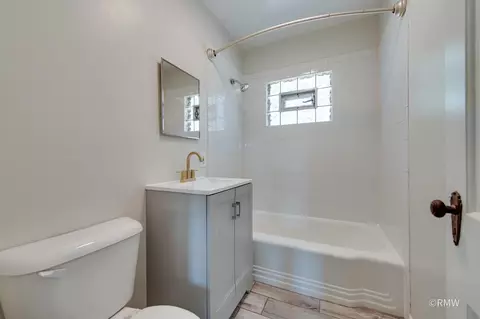 Bath - 215 E Pine Ave, Bensenville, IL 60106 photo 1 of 1