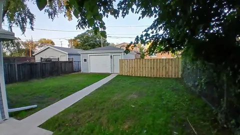 Exterior - 3003 Wesley Ave, Berwyn, IL 60402 photo 4 of 6