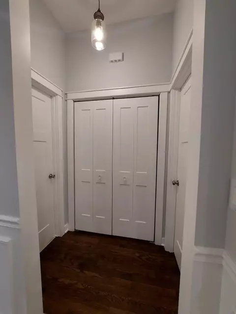 Entry Way - 3003 Wesley Ave, Berwyn, IL 60402 photo 6 of 10