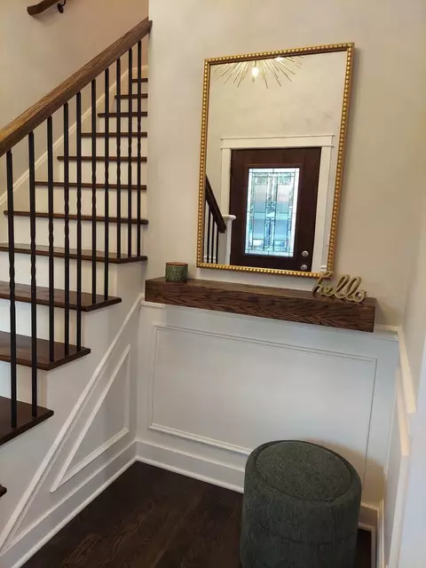 Entry Way - 3003 Wesley Ave, Berwyn, IL 60402 photo 2 of 10