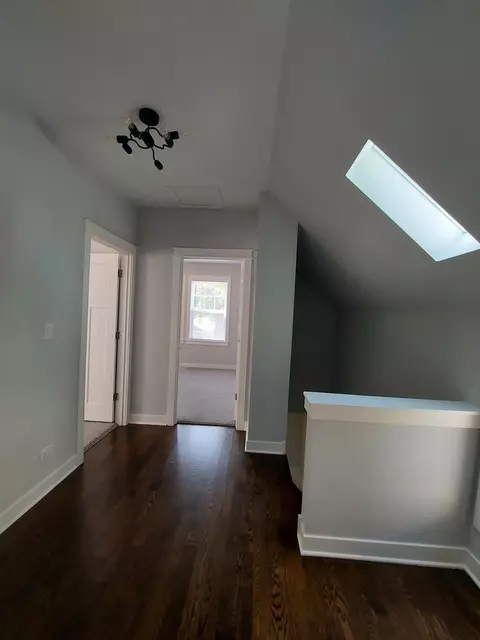Entry Way - 3003 Wesley Ave, Berwyn, IL 60402 photo 8 of 10