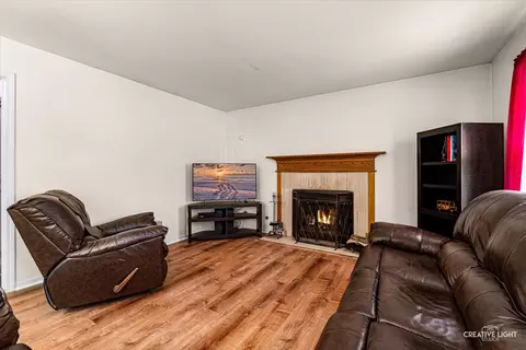871 Trask St, Aurora, IL 60505 photo 13