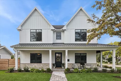 505 Lincoln Ave, Downers Grove, IL 60515