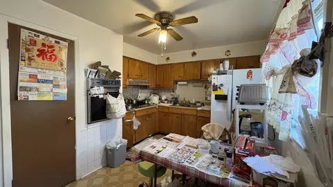 Kitchen - 9485 Sumac Ave #C, Des Plaines, IL 60016 photo 1 of 1