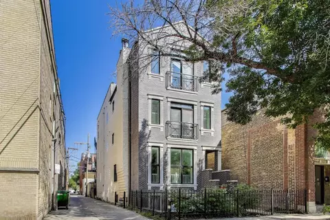 1142 W Cornelia Ave #3, Chicago, IL 60657