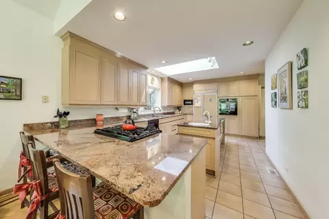 1295 Sunview Ln, Winnetka, IL 60093 photo 10