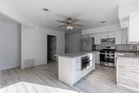 Other - 519 E Dakota St, Spring Valley, IL 61362 photo 2 of 5