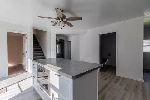 Entry Way - 519 E Dakota St, Spring Valley, IL 61362 photo 2 of 3