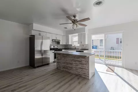 Kitchen - 519 E Dakota St, Spring Valley, IL 61362 photo 1 of 2
