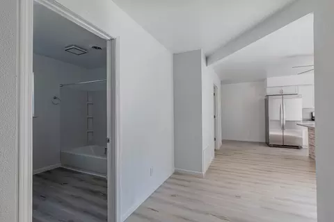 Entry Way - 519 E Dakota St, Spring Valley, IL 61362 photo 3 of 3