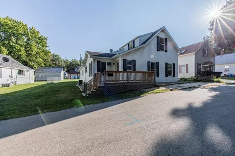 519 E Dakota St, Spring Valley, IL 61362