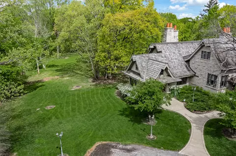 Exterior - 3500 Spring Rd, Oak Brook, IL 60523 photo 7 of 7