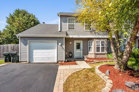 126 Pinehurst Dr, Mundelein, IL 60060