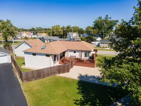 140 Armitage Ave, Northlake, IL 60164