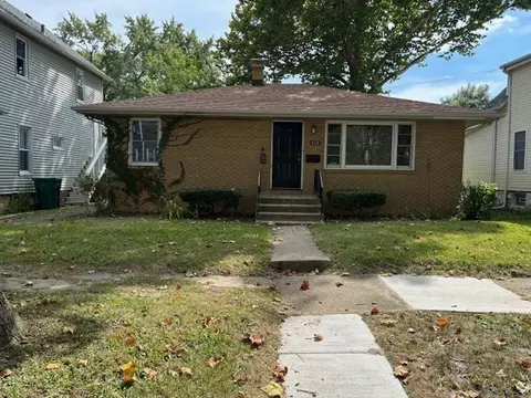 512 Douglas St, Joliet, IL 60435