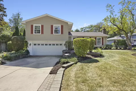 26 W529 Blair St, Winfield, IL 60190