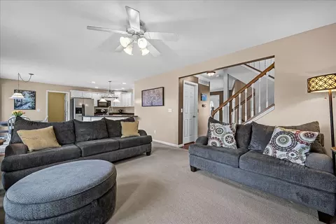 9 Willowbend Ct, Bloomington, IL 61705 photo 23