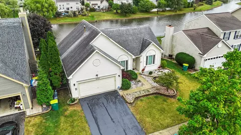 View/Area - 2002 Vermette Cir, Plainfield, IL 60586 photo 4 of 5