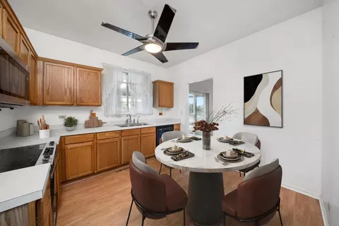 Kitchen - 2002 Vermette Cir, Plainfield, IL 60586 photo 1 of 3
