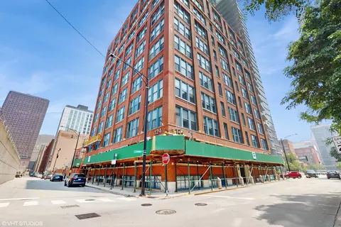124 W Polk St #101, Chicago, IL 60605