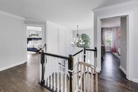Entry Way - 5205 Notting Hill Rd, Gurnee, IL 60031 photo 4 of 4