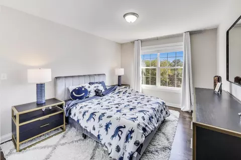 Bedroom - 5205 Notting Hill Rd, Gurnee, IL 60031 photo 5 of 7
