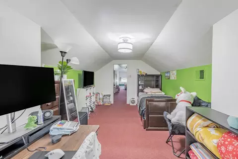 Bedroom - 7546 W Hanover St, Summit, IL 60501 photo 2 of 4