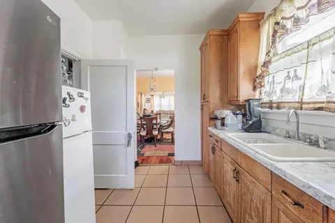 Kitchen - 7546 W Hanover St, Summit, IL 60501 photo 2 of 3