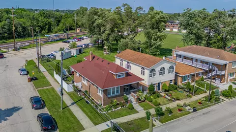 View/Area - 7546 W Hanover St, Summit, IL 60501 photo 2 of 3