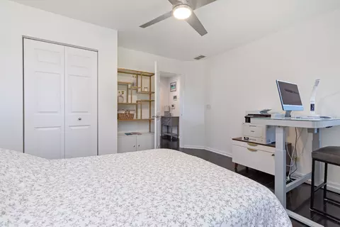 Bedroom - 2395 Stoughton Cir, Aurora, IL 60502 photo 4 of 4