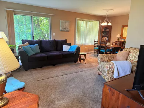Living - 2133 Colorado Ave, Elgin, IL 60123 photo 1 of 1