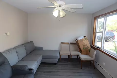 Living - 8638 Central Ave, Burbank, IL 60459 photo 2 of 3