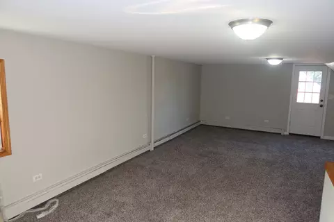 Living - 8638 Central Ave, Burbank, IL 60459 photo 3 of 3