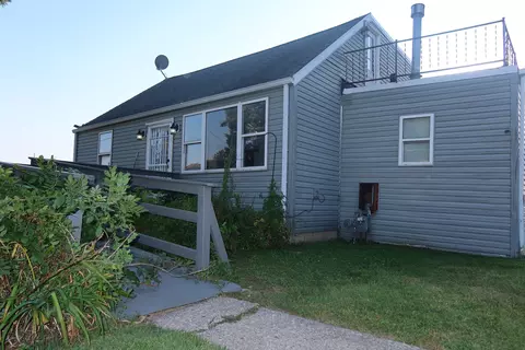 Exterior - 8638 Central Ave, Burbank, IL 60459 photo 2 of 6