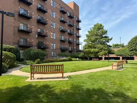 Other - 1000 E 53rd St #511, Chicago, IL 60615 photo 8 of 11