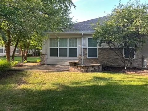 Exterior - 2875 Normandy Cir, Naperville, IL 60564 photo 3 of 3