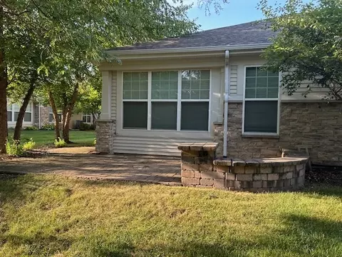 Exterior - 2875 Normandy Cir, Naperville, IL 60564 photo 2 of 3