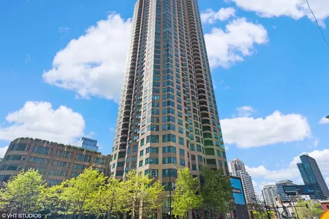 400 N Lasalle Dr #1009, Chicago, IL 60654