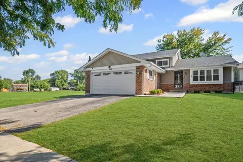 1283 Bristol Ln, Hanover Park, IL 60133