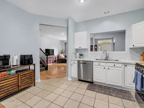 Kitchen - 2355 Reflections Dr, Aurora, IL 60502 photo 1 of 2