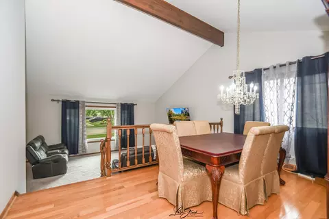 15524 Pine Rd, Oak Forest, IL 60452 photo 15