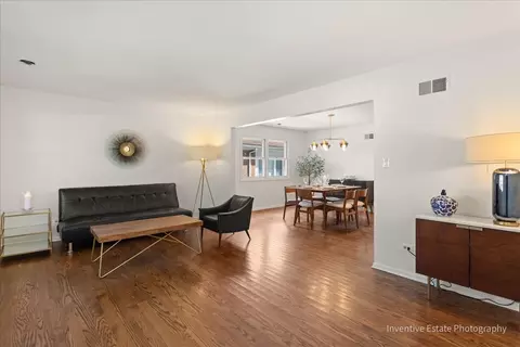 Living - 567 Byrd Rd, Riverside, IL 60546 photo 1 of 2