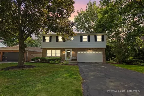 567 Byrd Rd, Riverside, IL 60546